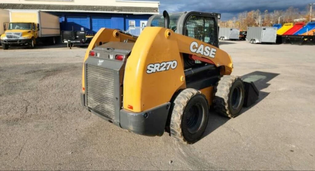 Дешевый доступный SR270 SKIDSTEER для продажи на продажу