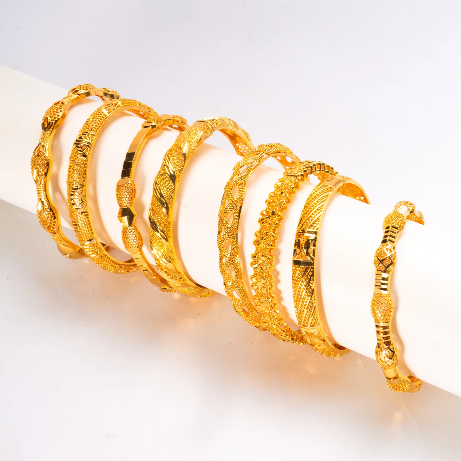 Wholesale New Dubai Bride Womens 24K Gold-plated Copper Gold Bangles 24k Nigeria Women Jewelry Bracelet