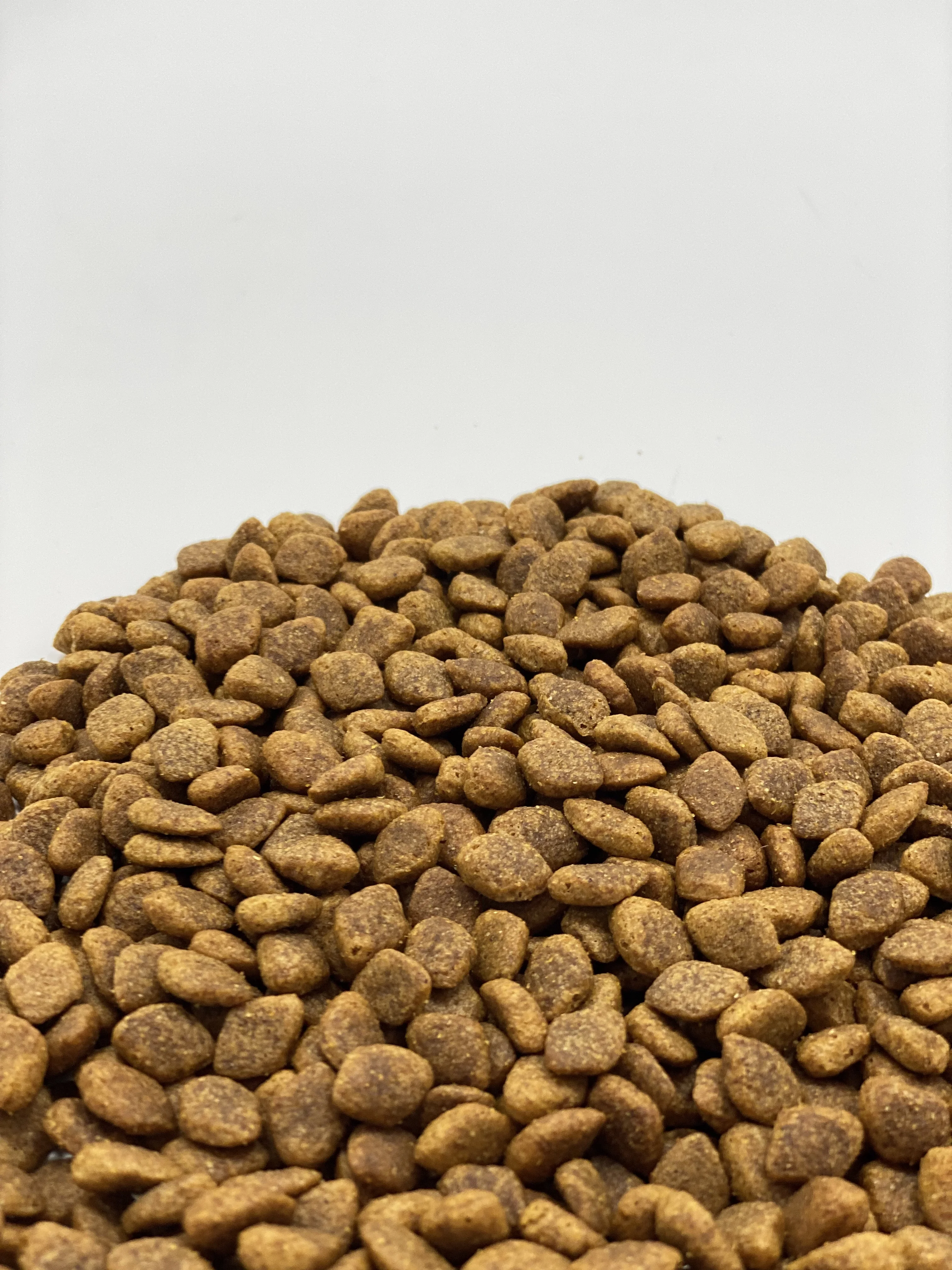 Смесь для кошек serengti с ягненком 15 кг