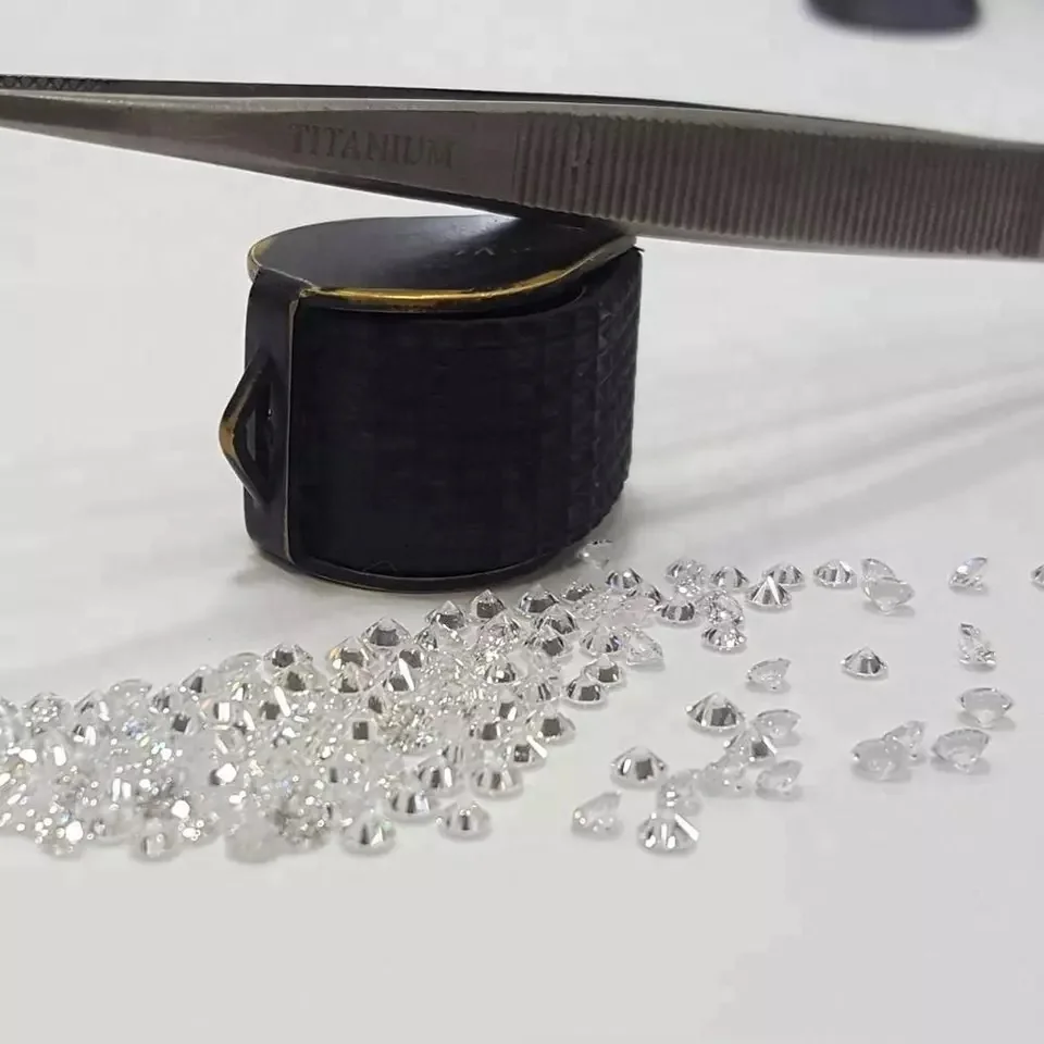 RMP Export Synthetic Diamond 1.4 to 2.6MM D E F Color VS SI Clarity CVD HPHT Polished Loose Melee White Round Cut Diamonds