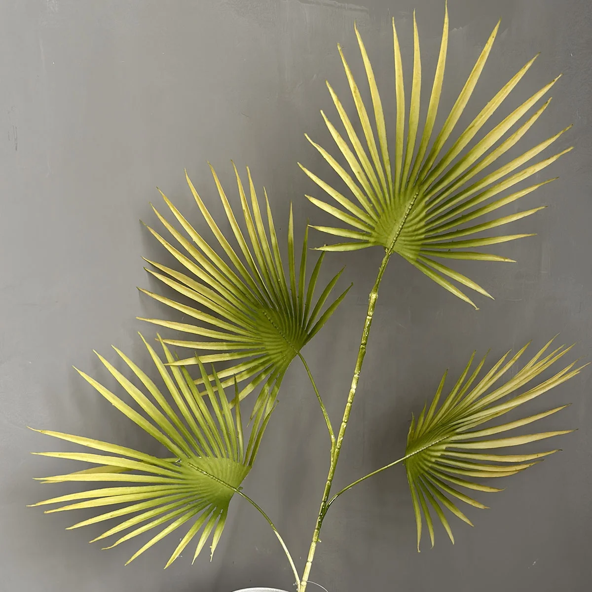 Artificial Greenery Simulation Fan Palm Leaf for Jungle Party Decor Home Office Decor