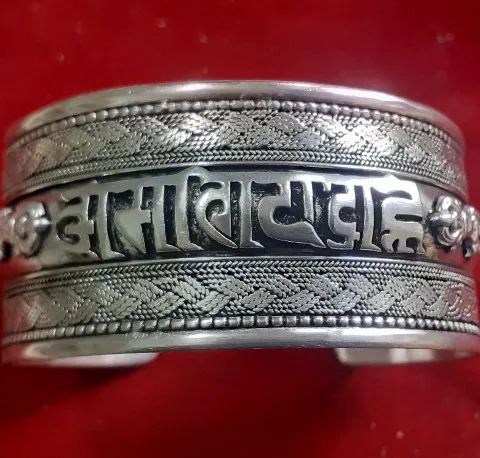 New Arrival Buddhist Mantra Fashion Bangles Set Elegant Cuff Bangles