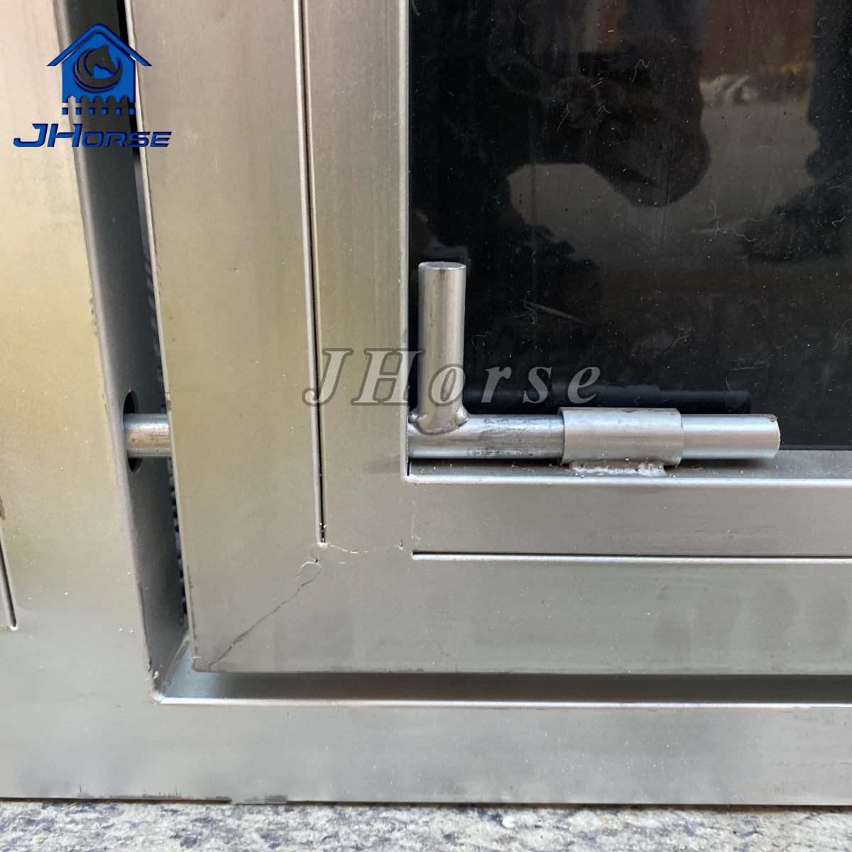 Cheap Prefab Modular Portable Horse Stable Stalls Equine Steel Doors Horse Barn