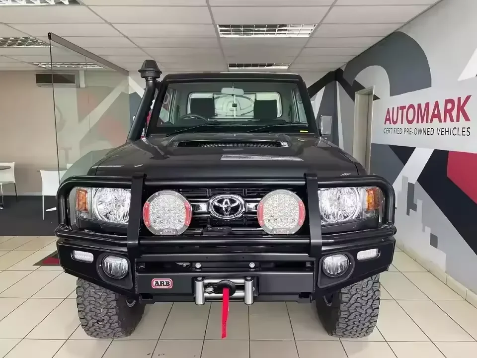 Used To-yotaLandCruiser однокабина 4 5D 2020 2019 с одной