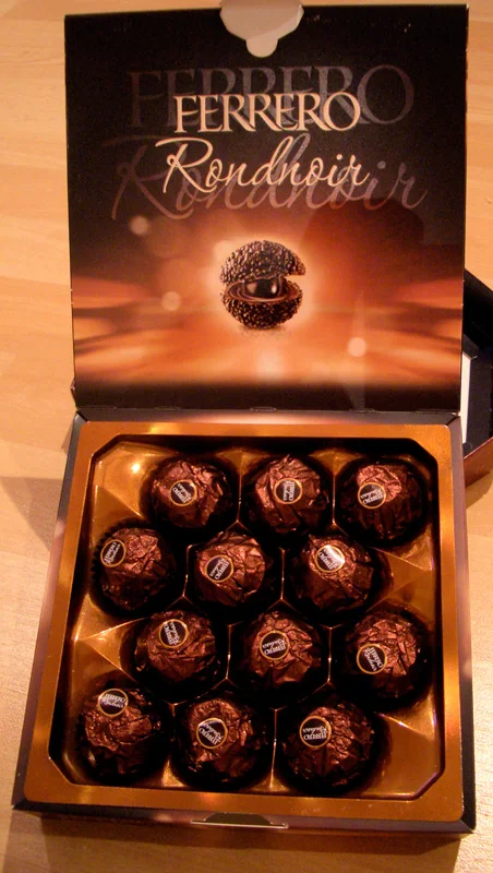 Ferrero Rondnoir коллекция шоколада изысканные шоколадные конфеты из фундука Молочные Конфеты 48 штук в ассортименте кокосовые и