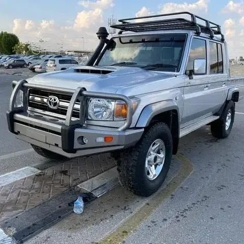 Хорошее качество б/у TOYOTAs LAND CRUISER 2019 двойная кабина серебряная 100% отлично работает