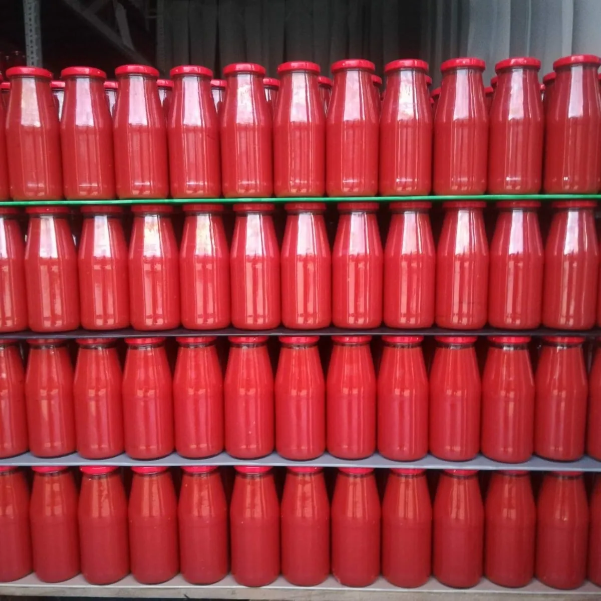 Gourmet Product Healthy Food Sweet Bright Red 100%  Datterino Tomato Puree 420g For Seasoning Pasta and Pizza