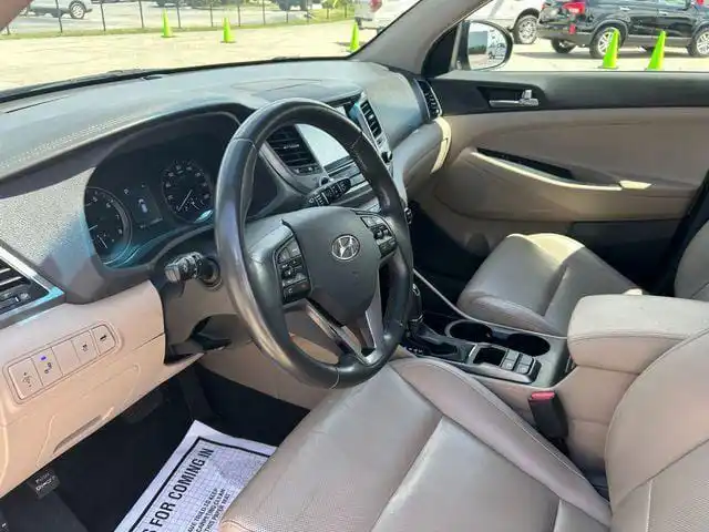 Clean 2018 Hyundai Tucson Limited AWD