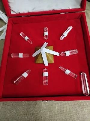 New healing crystal box with one pyramid and seven pencils of clear quartz with red box for wholesale now available