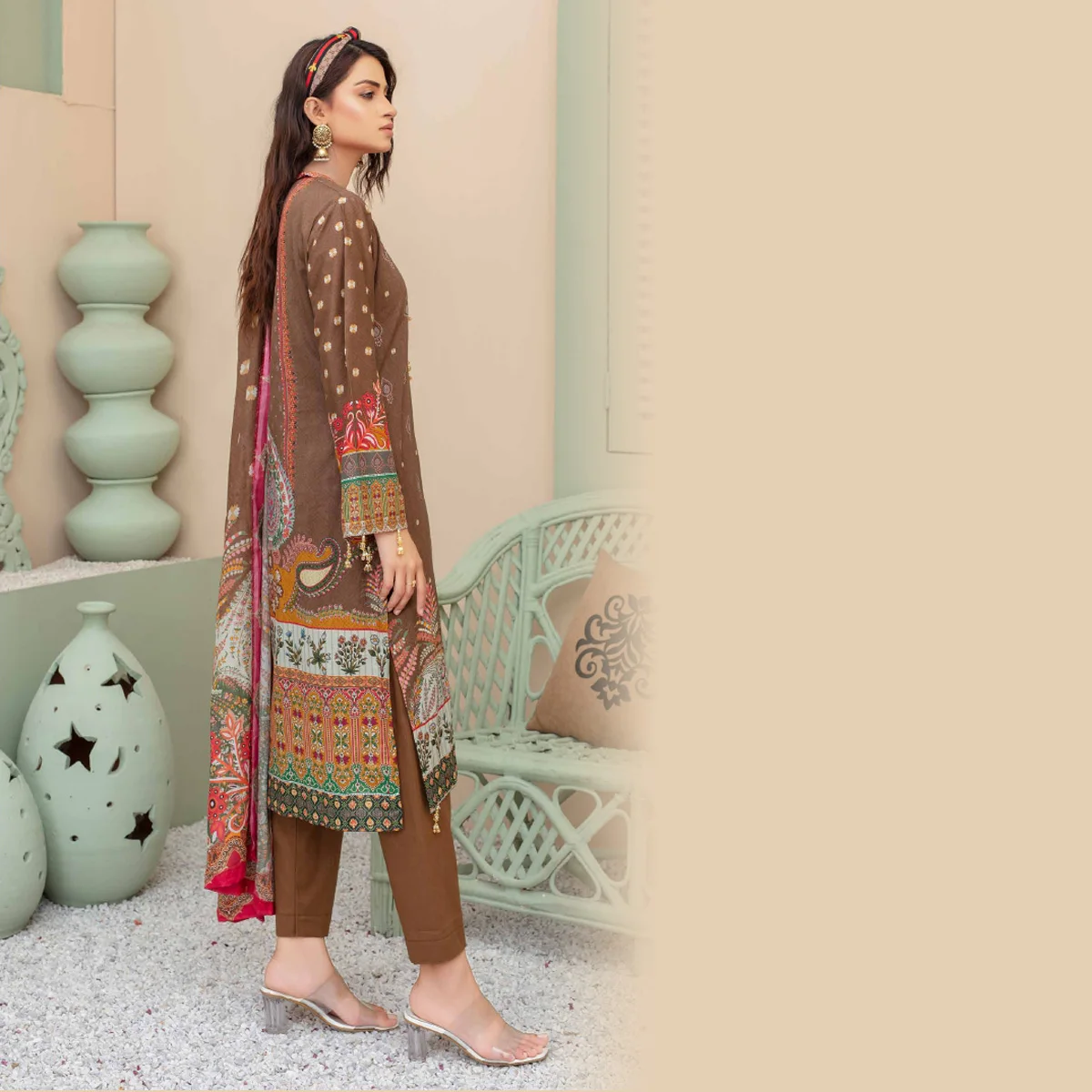 Wholesale 3 piece lawn salwar kameez women Indian pakistani in Light Brown Color Over Front Embroidery With Plain Trouser