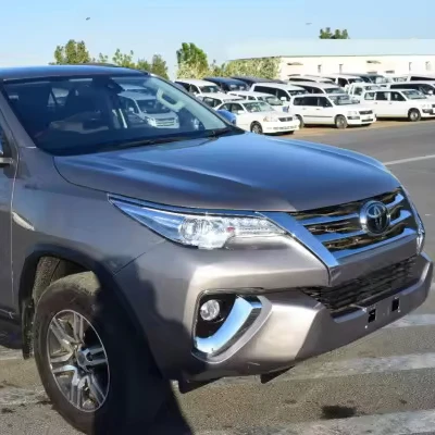 В наличии Toyotas Fortuner 2020/2021/2022 б/у оптовая цена коричневый цвет