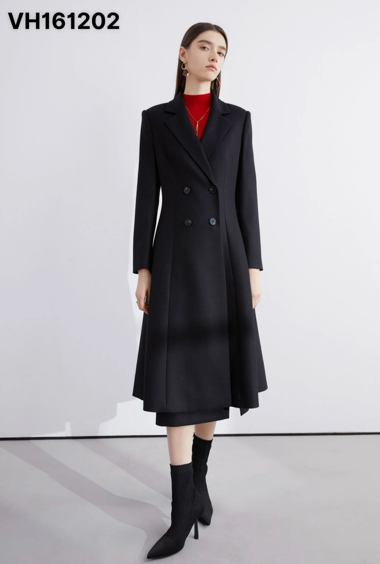 Trending Women Long Coat In Lambskin Top High Quality European Style for Women in Europe and North America