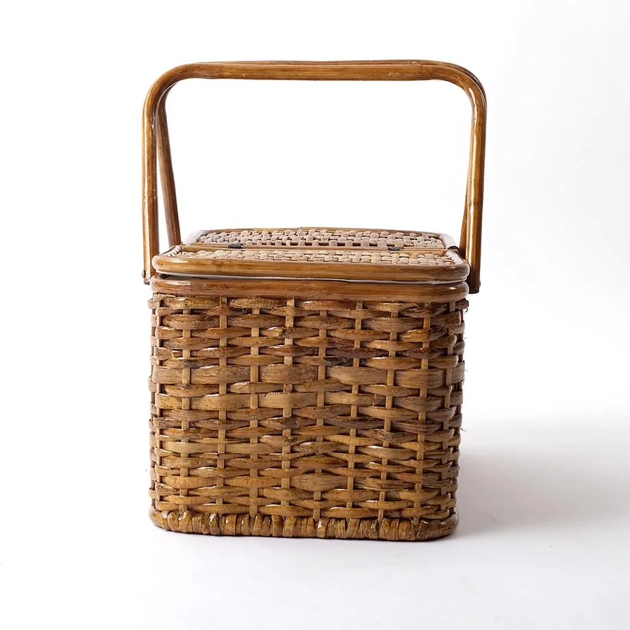 The Brown rattan picnic basket for the summer season natural crafts hot sales rattan bread basket large gift baskets