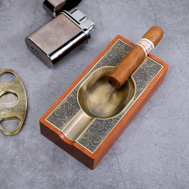 Older  Smoking Accessories Wooden Ashtray tabletop Home Father Grandfather Smoking Wooden Ashtray Personalized Things