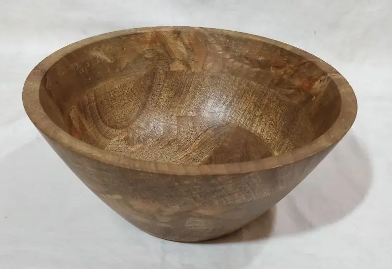 wooden round tray antique for home hotel restaurant spa and festive use kitchen round tray customized wooden trays round  plates