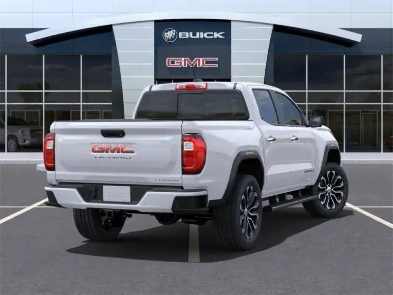 Whole sales used GMC Canyon 4x4 Denali 4dr Crew Cab 5 ft. SB cars for sale