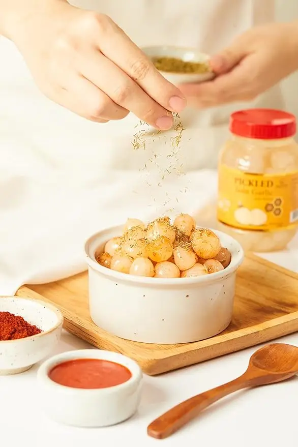 Homtiem Pickled Solo Garlic with Honey 7.04 Oz (200g.) Non-Additives, Non-Preservatives for Appetizers Healthy