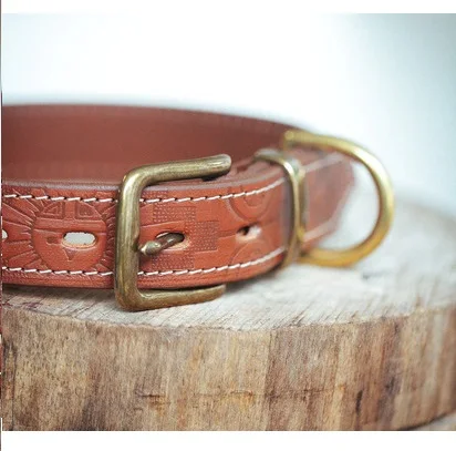 Deluxe Geo print Dog Collar - 32mm - Tan