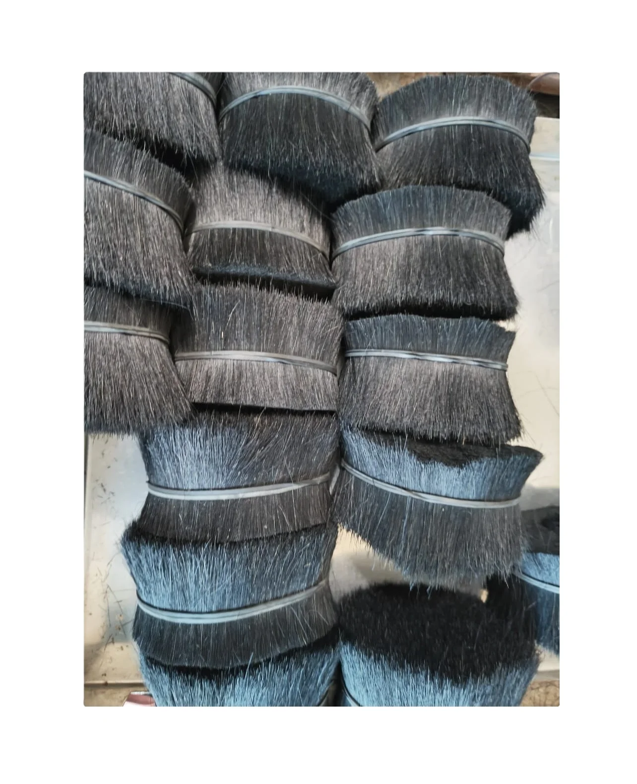 Modern Washed Dry Cow and pig tail hair brushes manufacturer for export Manufacturer of Cow Buffalo Tail Hair Natural