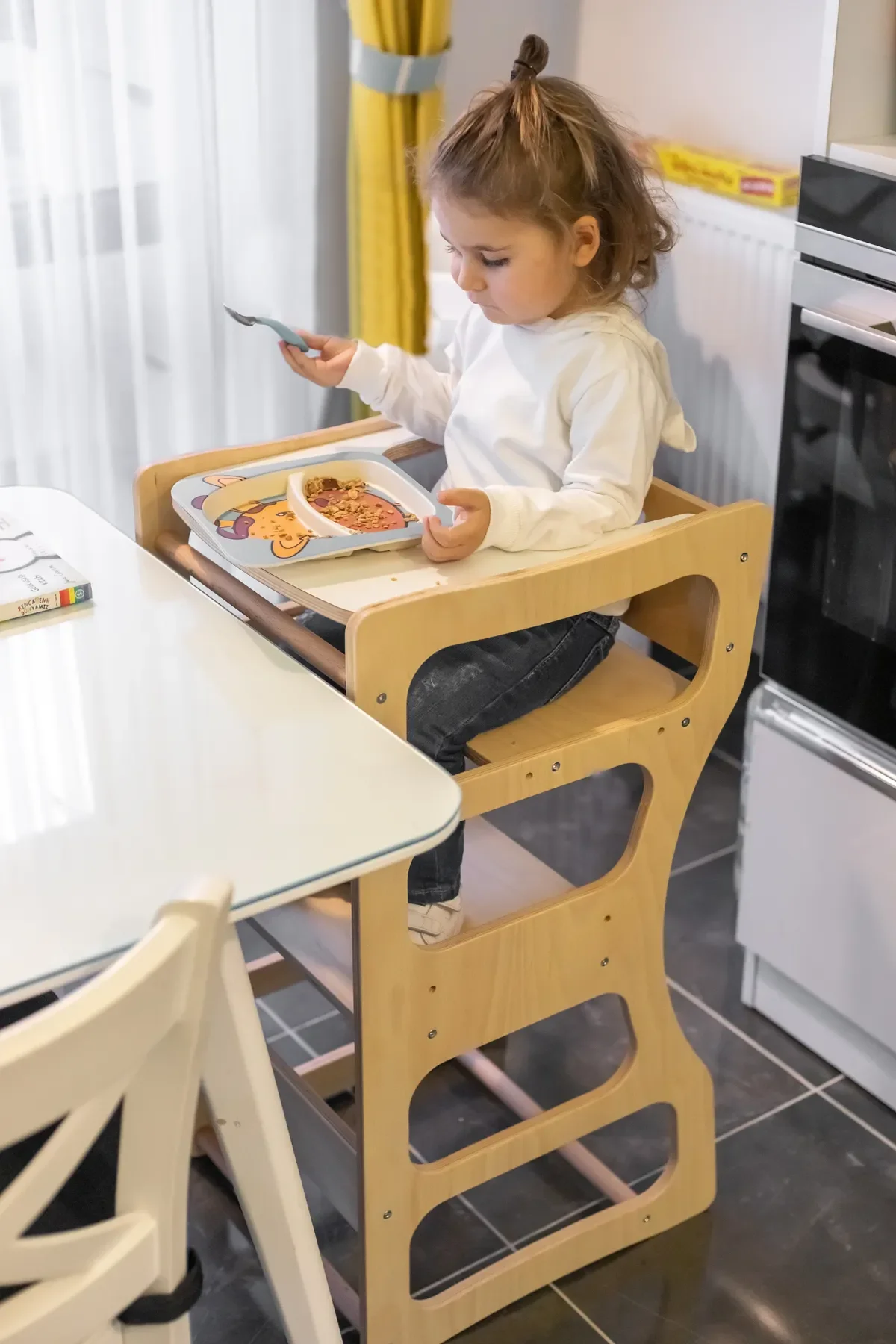 High-Quality TWINN Learning Tower & Highchair (2 in 1) High Quality Wholesale for Kids Furniture Easy Assemble Safety Durable