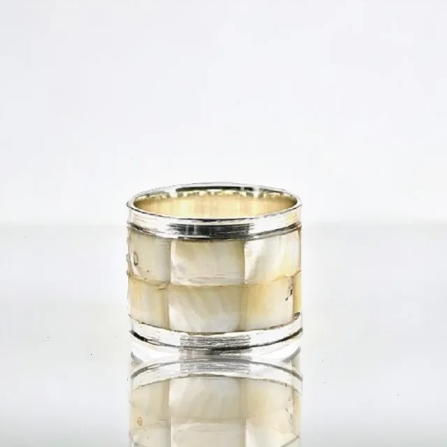 Mother of Pearl NR  2035-3.jpg