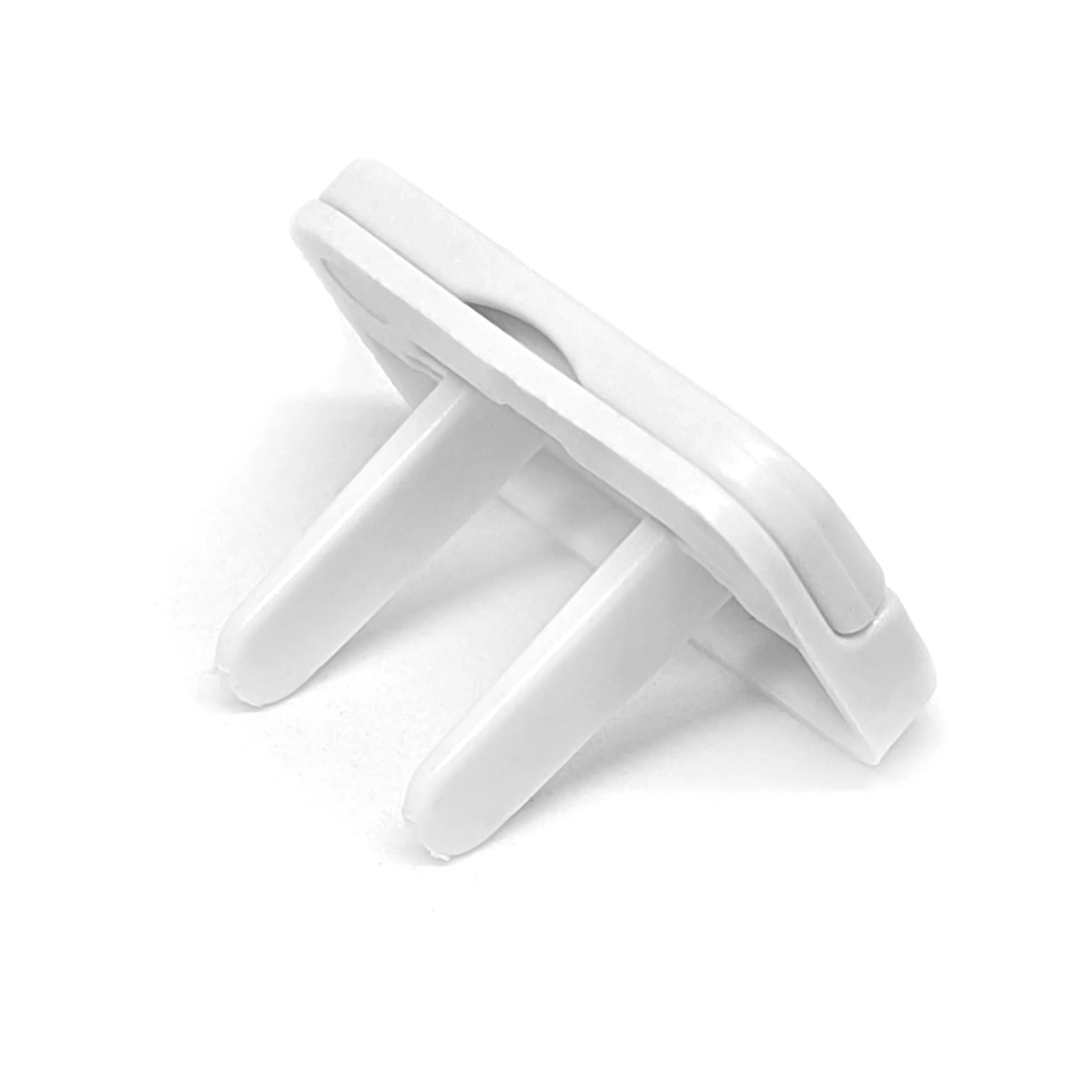 Baby Safety Outlet Covers with Hidden Pull Handle Plastic Material for Socket Protection