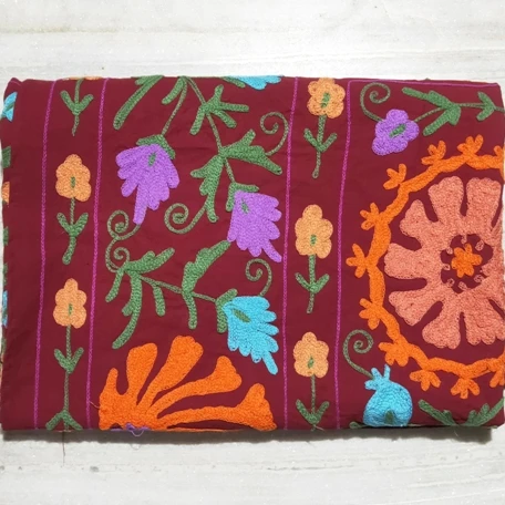 Хлопковое покрывало с вышивкой