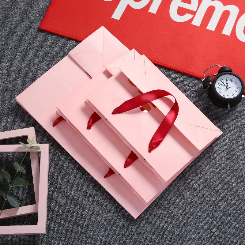 bag luxury shopping pink paper bag gift perfume packaging paper bag
