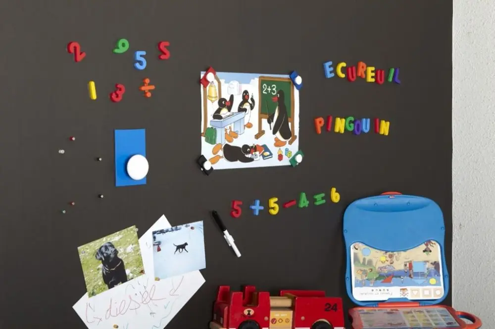 Teaching Aids Strong Adhesive Backing Magnetic Rubber Soft Iron Sheet Blackboard Magnetic Tape Advertising Magnetic Plate