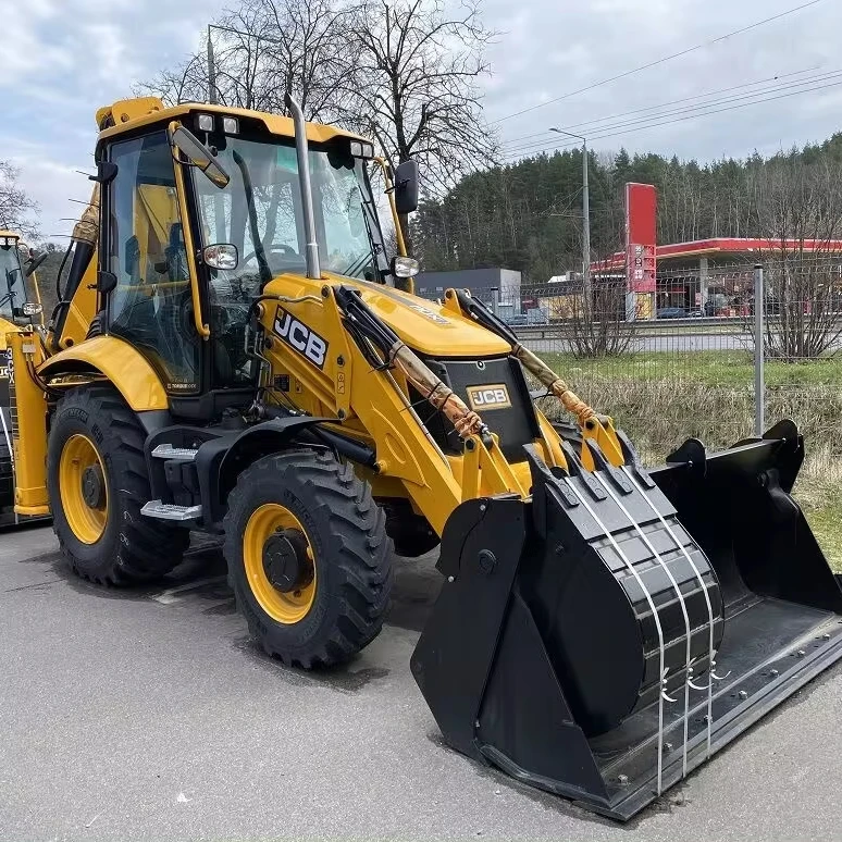 Б/у новый экскаватор-погрузчик JCB 3CX хорошее рабочее состояние доступно для продажи