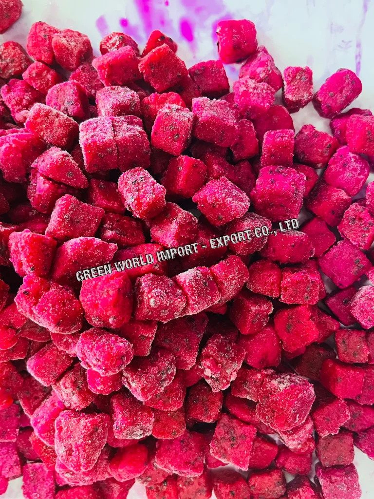 DELICIOUS FROZEN DRAGON FRUIT FROM 100% FRESH DRAGON FRUIT - HIGH QUALITY FROZEN PITAYA FROM VIETNAM - SLIMMING AND HEALTHY