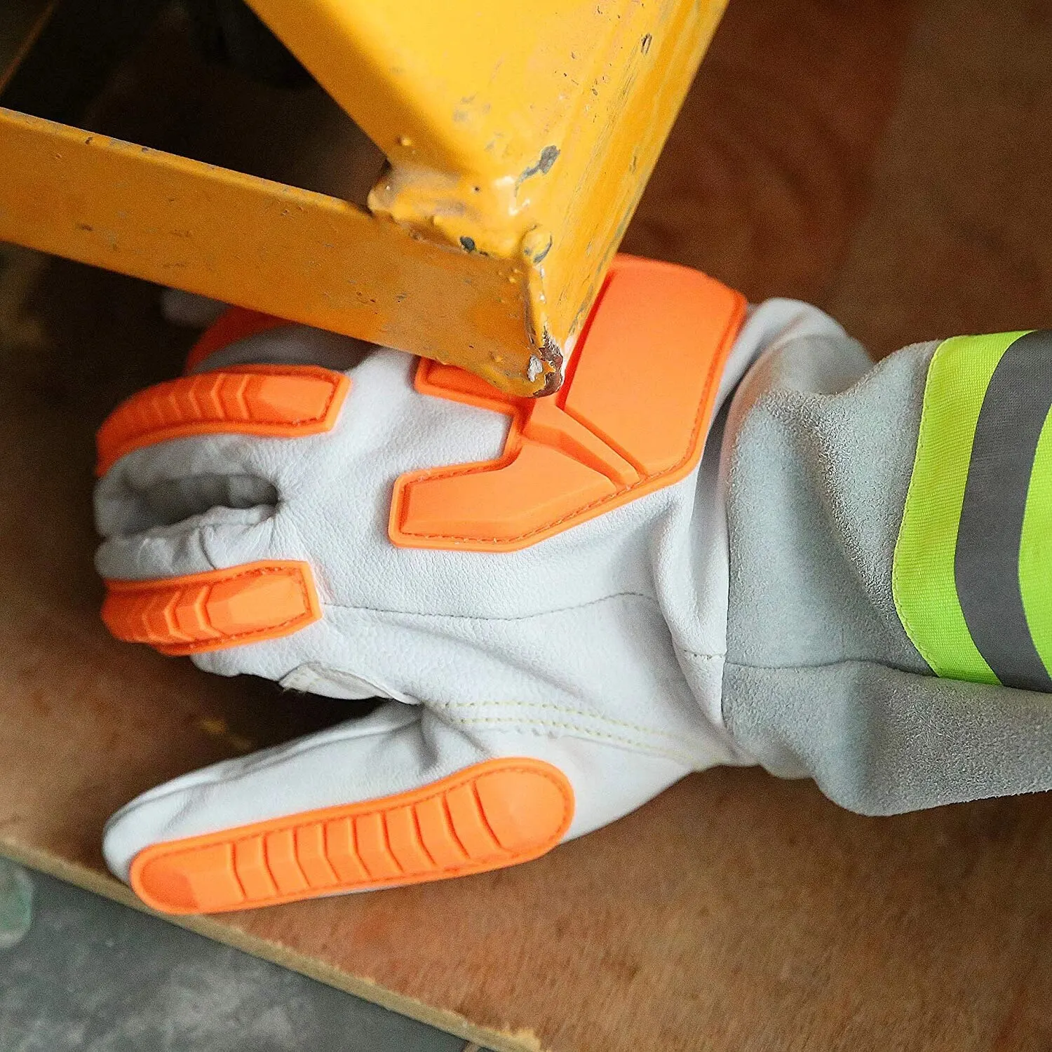 Heat Resistant Leather Gloves for Welding Grilling Oven Safe Outdoor Cooking and BBQ Gloves Leather Heat