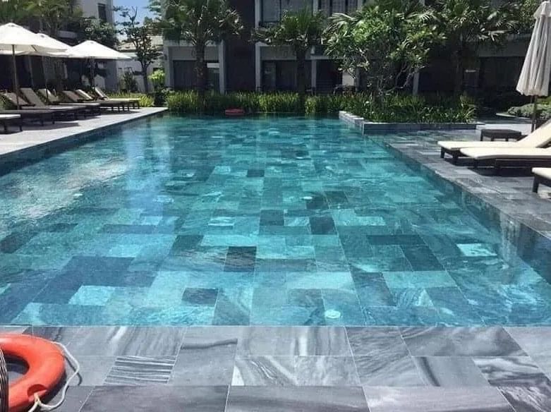 Cloudy Grey Dolomite Swimming Pool Tiles Modern Design Limestone Bluestone Copping Single Piece with Natural Surface Floor Usage