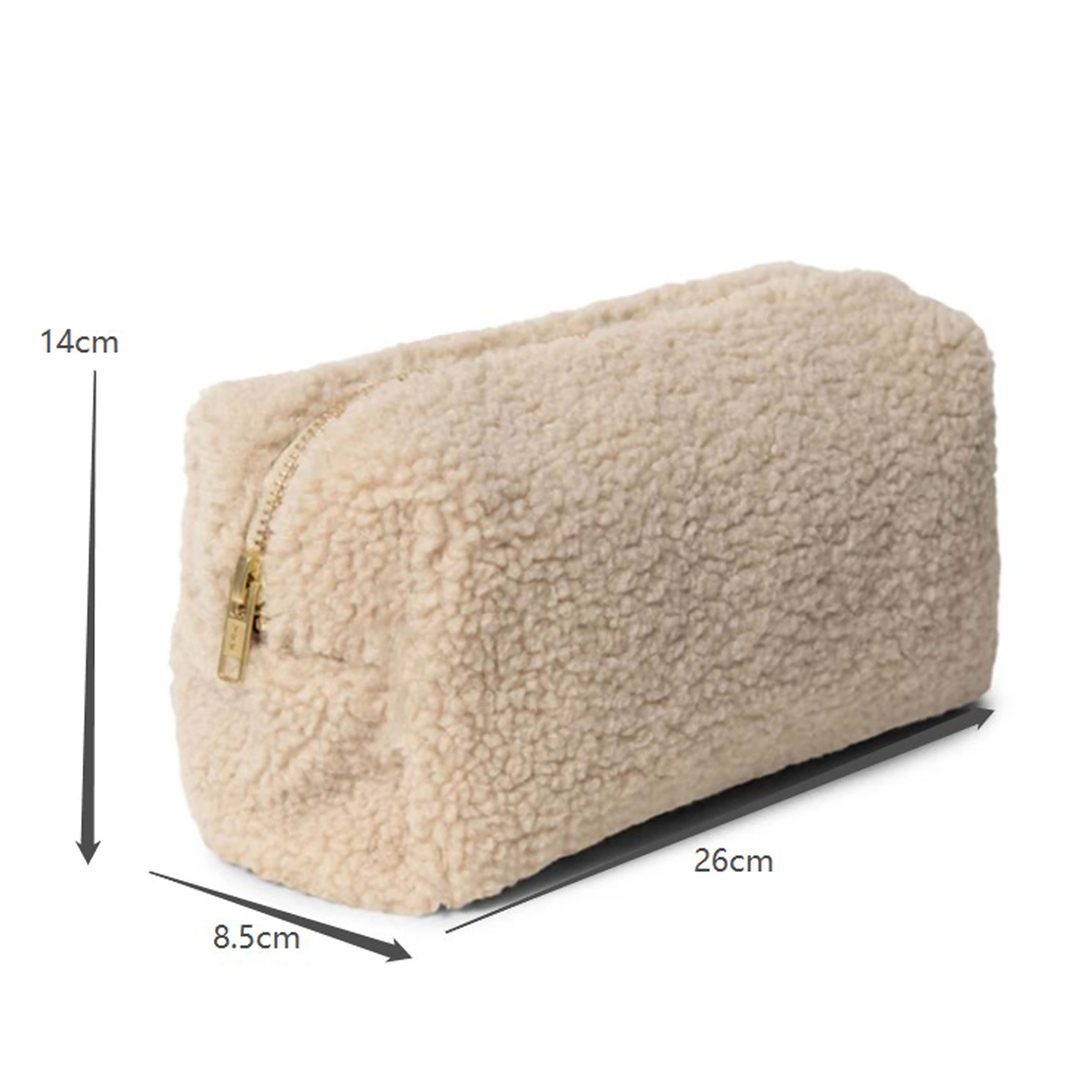 High Quality Fluffy Fur Handmade Personalized Pouch Bag for Women for travel use best to carry brushes and accessories