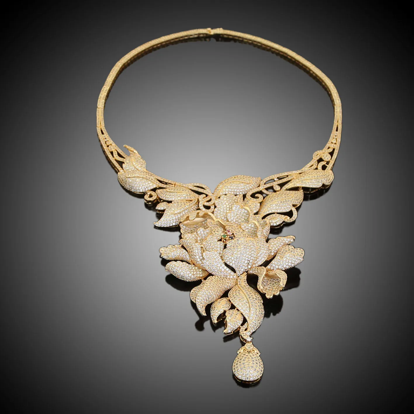 Zhuerrui Fashion Lady Necklace American Diamond Jewelry Set Artifical American Diamond Bridal Wedding Jewelry Sets HZ18052101