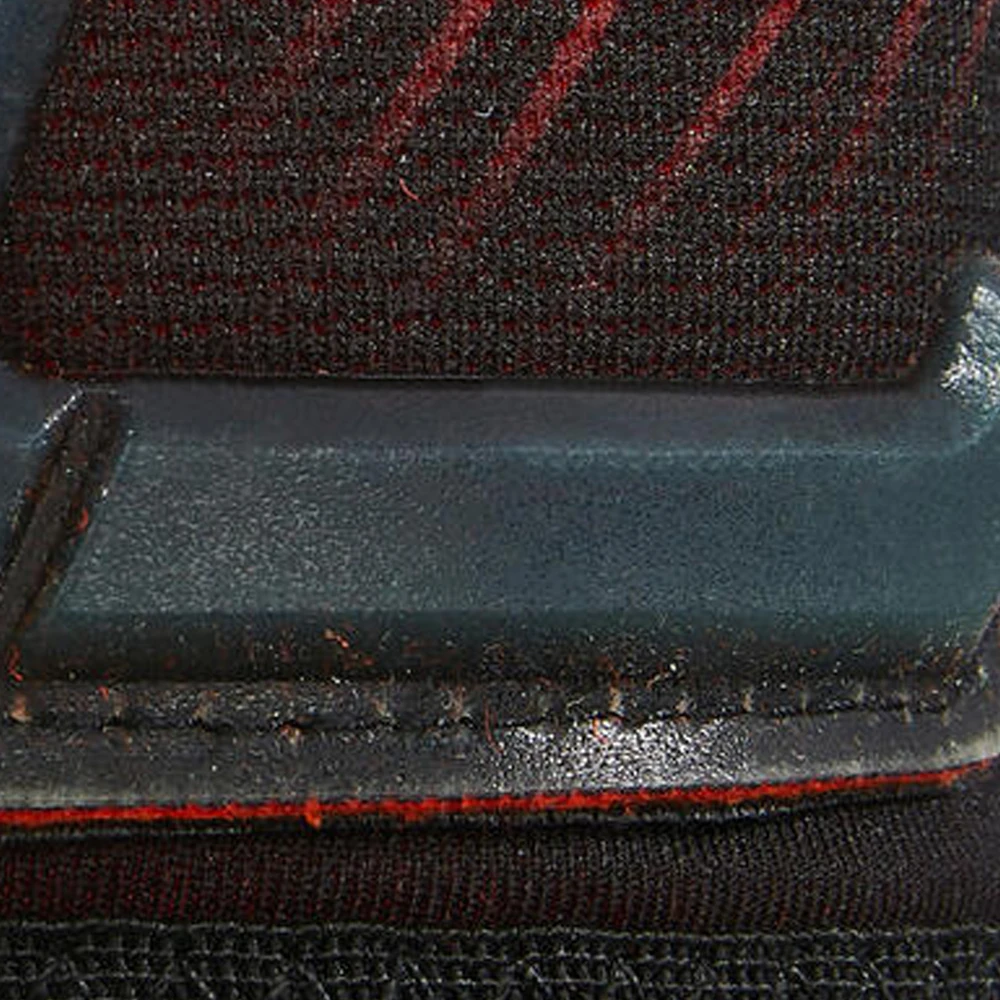 Competition Non-Slip Thickened Wear-Resistant Breathable Gloves Full Latex Professional Goalkeeper Football Gloves