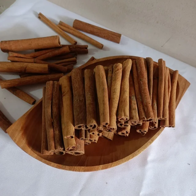 LOW PRICE HIGH QUALITY WHOLESALE NATURAL CINNAMON STICK 100%  INDONESIA ORIGIN EXPORT QUALITY