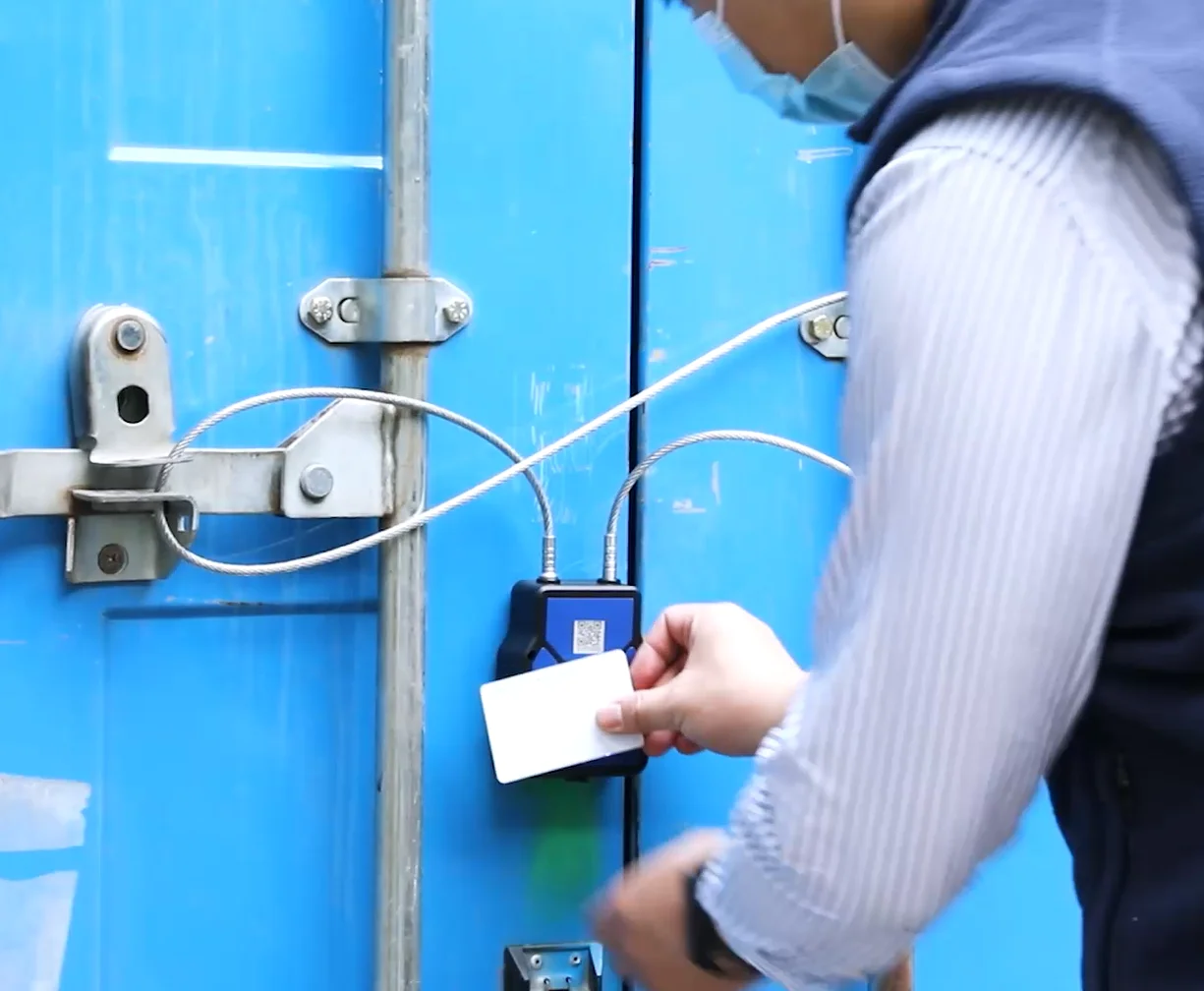 Jointech JT709A Customs RFID Smart E-lock Container Satellite GPS Padlock Gps Tracker Portable Mini Waterproof GSM (2G) / 4G