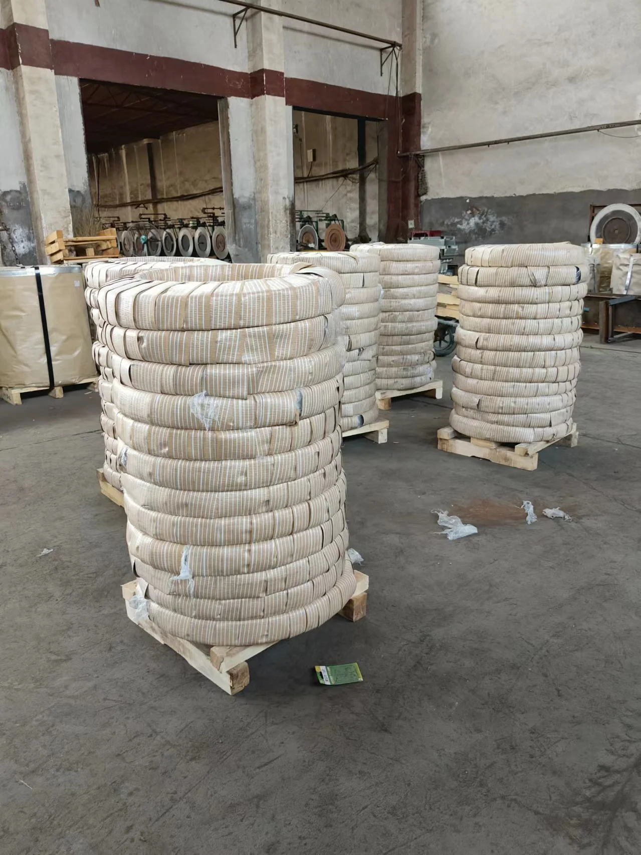 China manufacturer zinc 30g Oscillated Q235B with galvanized Painted steel strip galvanized strapping for factory