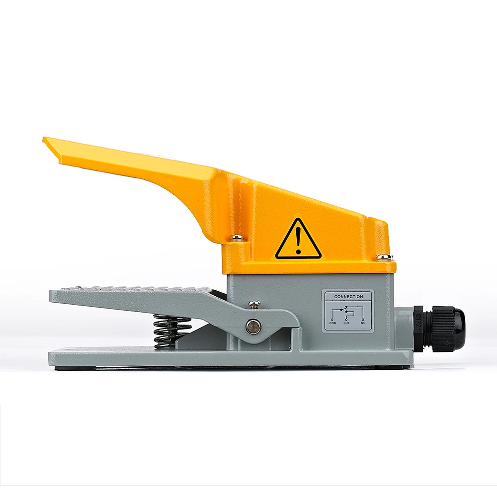 FS302 Single industrial footswitch 1NC1NO 15A 125VAC