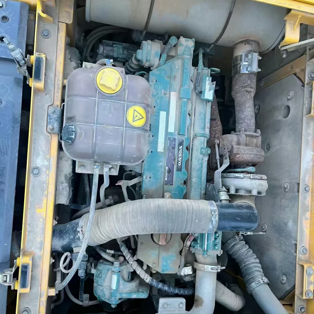 Used volvo EC300D  EC360B 30ton hydraulic crawler backhoe excavator for sale