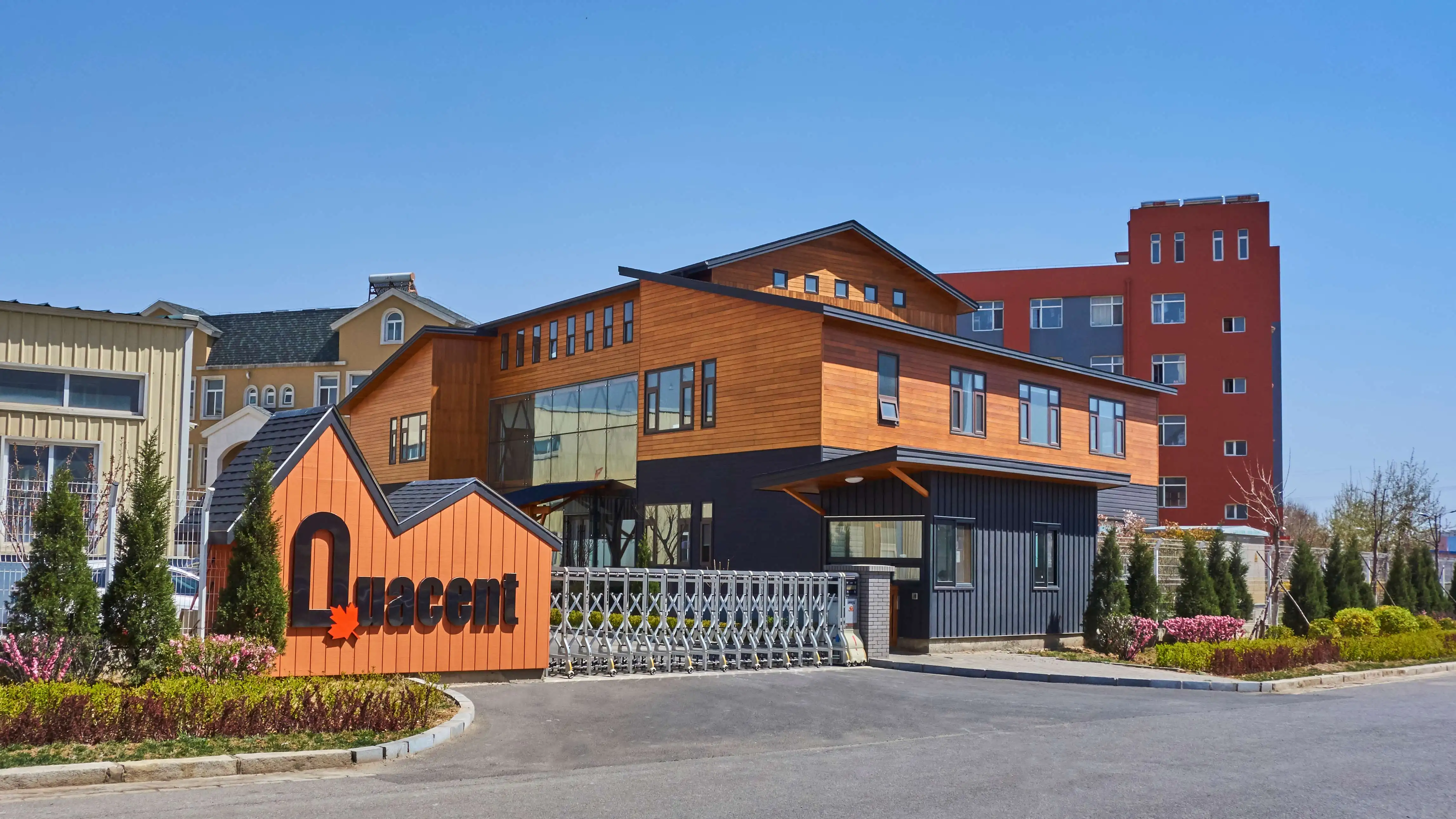 Quacent Tiny House Garden Office Luxury Prefab Wooden House Customized Tiny Villa Prefabricated High Quality Container Home