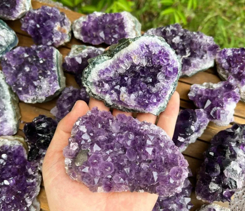 Wholesale Natural Amethyst Crystal Cluster Raw Gemstone Healing Stones Home Office Ornament Decorative For Sale