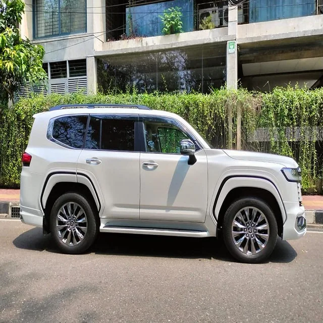Премиум состояние Левая Правая управляемая Toyota Land Cruisers хорошо используемая свежая чистая максимальная скорость Лучшая цена на продажу