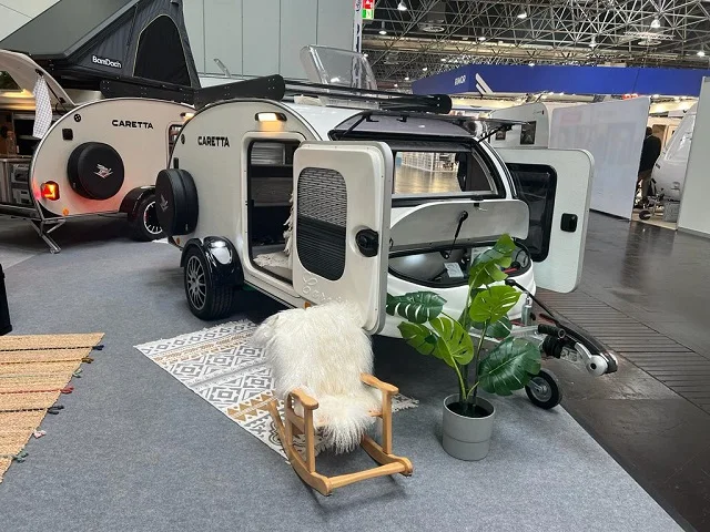 CARETTA 1500 TEARDROP TRAILERS CAMPER CARAVAN RED SPECIAL COLOUR EU STANDARD