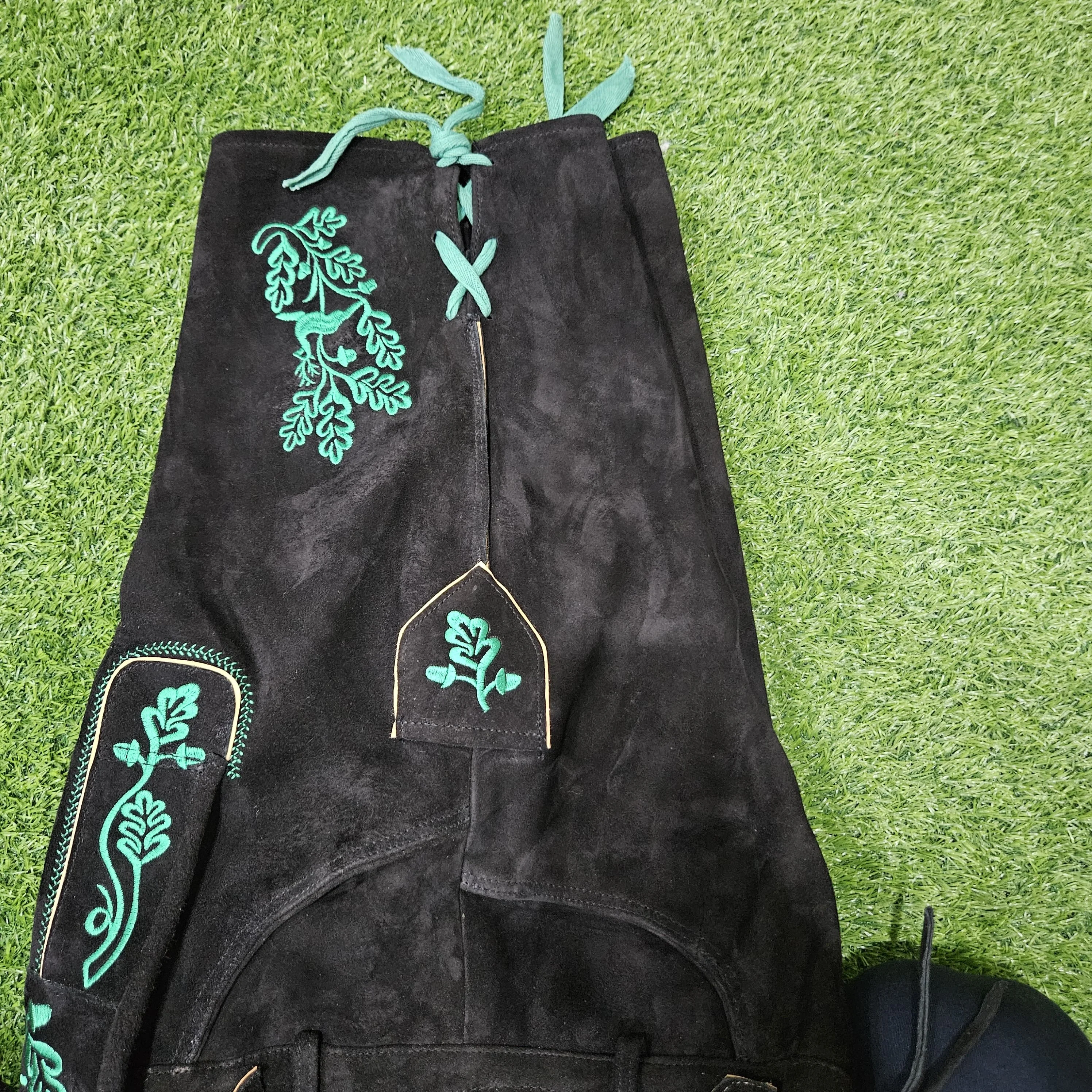 wholesale price original leather black colour bavarian lederhosen with embridorey german festival available in diff size,colours
