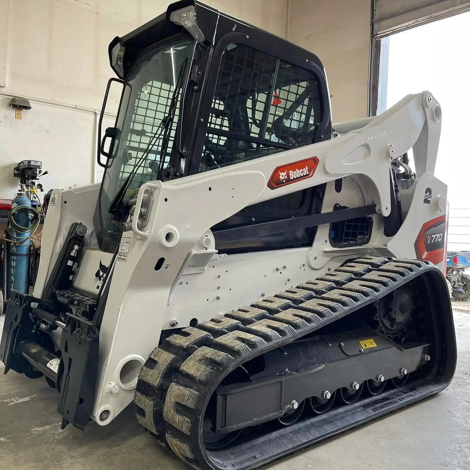 Лучшее предложение гусеничный погрузчик Bobcat T770 Строительная техника колесный мини-погрузчик bobcat дизельный двигатель