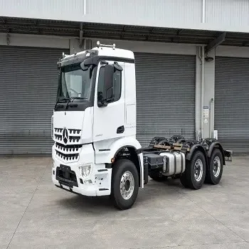 Использованный Mercedes Arocs