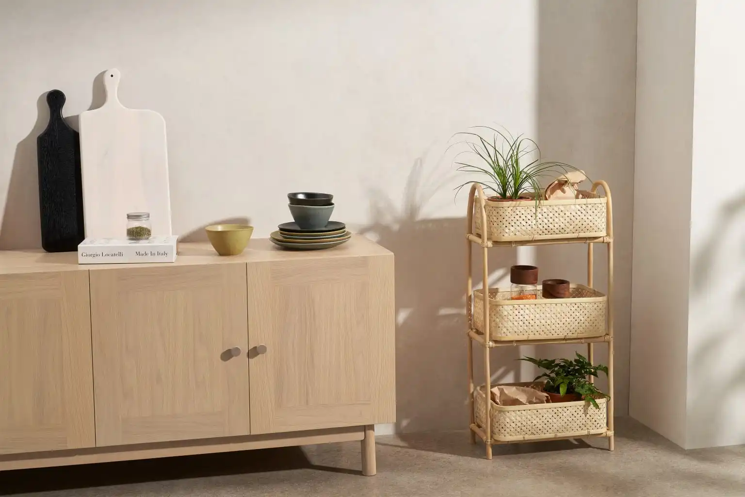 High Quality Decorative  Rattan Bookshelf/ Rattan homewares/ Vintage decorative rattan shelf made in Vietnam