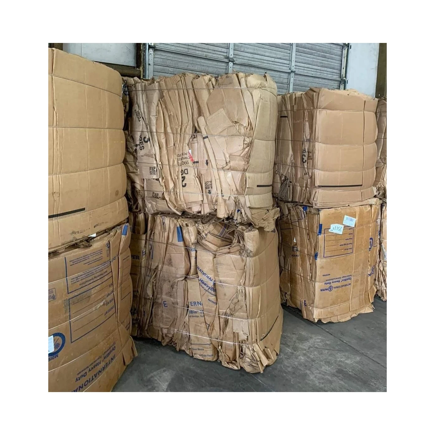 High Quality Cheap Wholesale Price OCC Waste Paper /OCC 11 and OCC 12 / Old Corrugated Carton Waste Paper Scraps For sale